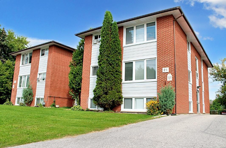 Apartment building exterior in Elmira, Ontario